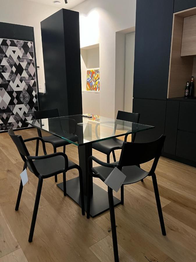 Residenza Diaz Apartment โดโมดอสโซลา ภายนอก รูปภาพ
