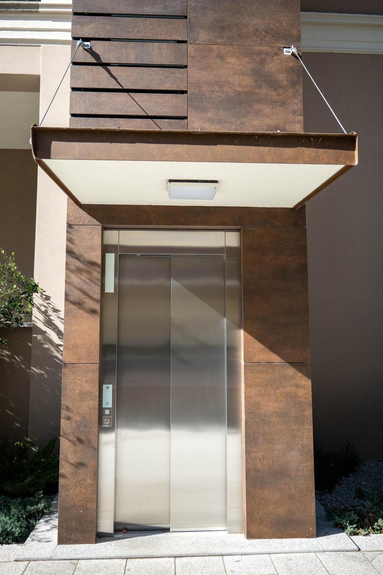 Residenza Diaz Apartment โดโมดอสโซลา ภายนอก รูปภาพ